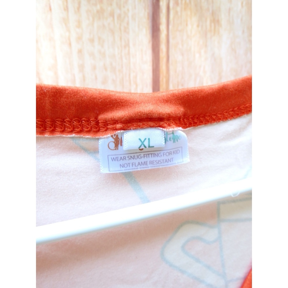 Pumpkin latte ultra soft graphic henley tee 🍁 - Picture 4 of 5
